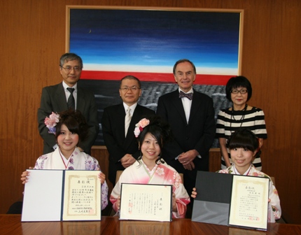 全国保育士養成協議会 日本社会福祉士養成校協会 日本精神保健福祉士養成校協会から本学卒業生が表彰 ニュース一覧 西南学院大学 福岡から全国へ 世界へ はばたく力を