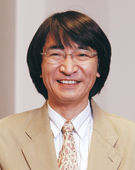 教授 梅崎先生の写真