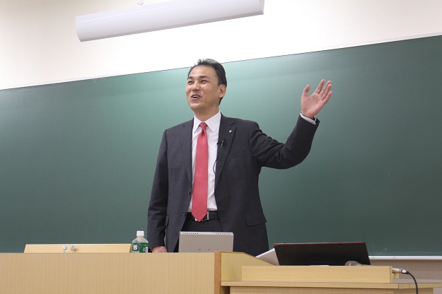 商学部・同窓会共催「第4回　就活ステップアップ講座」を開催しました