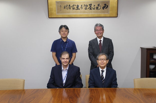 アメリカ ベイラー大学（国際交流協定校）から交換教授：PAZ, Lourenco（パス ローレンソ）先生をお迎えしました