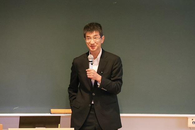 外国語学部主催講演会「ジョイスに愛はあるのか？」を開催しました
