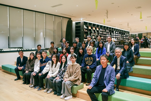 【商学部】西日本シティ銀行「実践仕事塾～金融スペシャリスト育成講座～」において学生によるプレゼンテーションを行いました