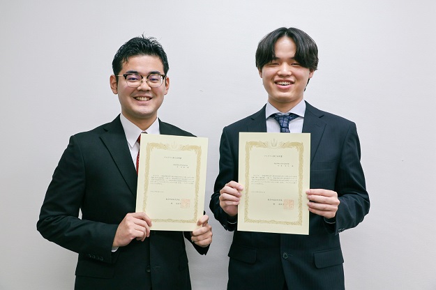 【外国語学部】「FLS-Insight@TUFS」修了証明書授与を行いました